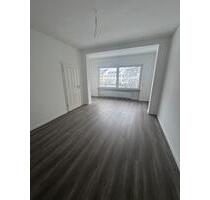 Schöne 2 Zi Wohnung lichtdurchflutet - Essen Stadtbezirk III