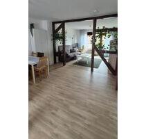 gemütliche 3-Zimmer Wohnung, Nähe Krankenhaus im 1.OG - Mühlhausen (Thüringen)