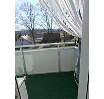 Vermiete 2 RWG mit Balkon 2 Jahre feste Kaltmiete - Neubrandenburg