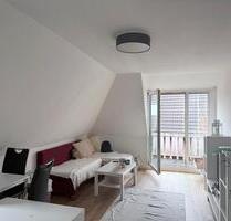 Zwei Zimmer Wohnung mit Balkon, gerne mit Möbeln abzugeben. - Oldenburg Alexandersfeld