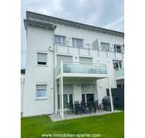 Zentral gelegene 2-Zimmer-Neubauwohnung mit Terrasse in Kemnath