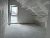 Foto - Kernsanierte 4,5 Zimmer Maisonette-Wohnung mit Balkon