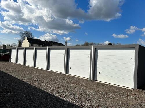 Foto - Großgaragen zu Vermieten - 210,00&nbsp;EUR Miete,