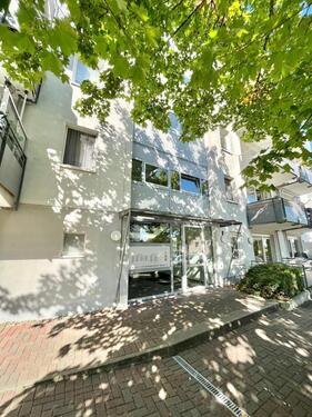 Foto - Im besten Alter eine Wohnung bei VIVAWEST - Wohnen ab 60.