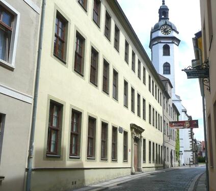 Foto - 2 - Raum - Wohnung mitten in der Stadt!