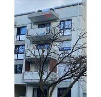 1 Zimmer-Dachgeschosswhg (50m2) mit Dachterrasse und tollem Blick - München Schwabing-Freimann