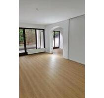 Neu renovierte 2 ZKB Wohnung mit großem Balkon, Top Lage - Saarbrücken Eschberg