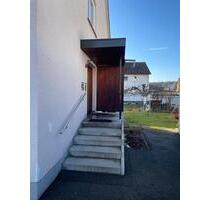 Moderne 4 Zimmer Whg. (94 m²) in Giengen mit Garage, Terrasse, - Giengen an der Brenz