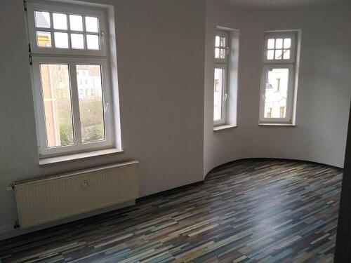 Foto - Moderne & helle 3-Zimmer-Wohnung (86 m²) – nahe Zentrum Werdau