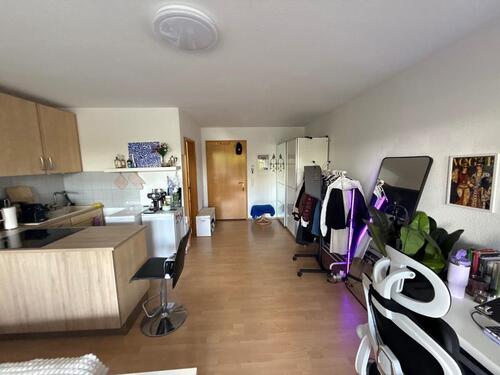 Foto - Möblierte 1-Zimmer-Wohnung mit großer Terrasse – Untermieten