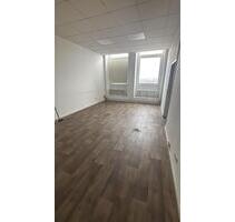 AB SOFORT: 86,00 m² Büroraum im 5.OG - Berlin Neukölln