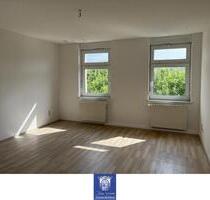 Helle gemütliche Wohlfühlwohnung mit großer Küche und tollem Blick! - Döbeln