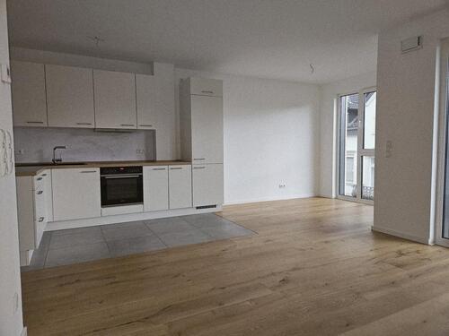 Foto - Bitte um schriftl. Anfrage: Ruhige 3 Zi. WHG in zentraler Lage von Bad Homburg zu vermieten.