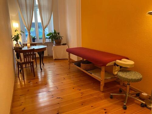 Foto - Praxis-Raum zu vermieten - 170,00 EUR Kaltmiete, ca.  12,00 m²