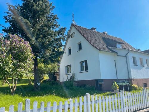 Foto - 7 Zimmer Einfamilienhaus zum Kaufen in Wetter (Hessen)