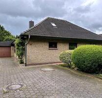 Einfamilienhaus mit Einliegerwohnung in Schwanewede, von privat
