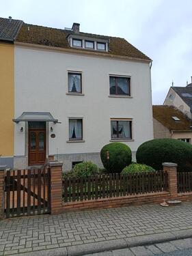 Foto - Haus Doppelhaushälfte mit großem Garten