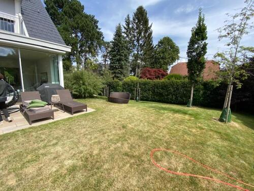 Foto - MODERNES HAUS MIT EINBAUKÜCHE; KAMIN; PARKETT - DÜSSELDORF-WITTLAER - NEUBAU