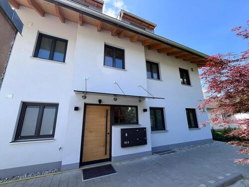 Foto - Mietwohnung - 1.100,00&nbsp;EUR Kaltmiete, ca.&nbsp; 97,00&nbsp;m&sup2;