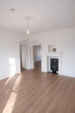 Foto - 4-Zimmer Erdgeschosswohnung mit Kamin und Gartennutzung