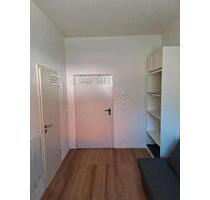 Ein Zimmer Wohnung - 340,00&nbsp;EUR Kaltmiete, ca.&nbsp; 15,00&nbsp;m&sup2; in Möglingen (PLZ: 71696)