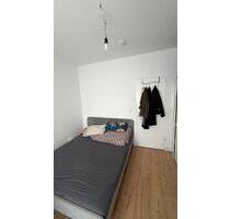 Shared room in 3 room apartment for a couple or 2 friends. - Berlin Lichtenberg