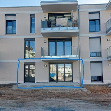 Foto - Helle 2-Zimmer Erdgeschosswohnung mit Terasse in Erlangen-Büchenb