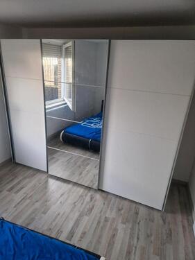 Foto - Wohnung zwei Zimmer 450€ - 690,00&nbsp;EUR Kaltmiete, ca.&nbsp; 63,00&nbsp;m&sup2;