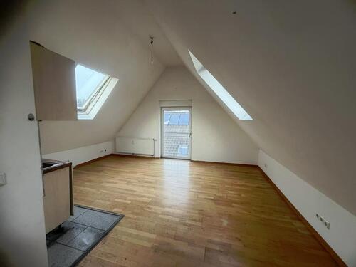 Foto - 2 Zimmer Dachgeschoßwohnung zur Miete in Gummersbach