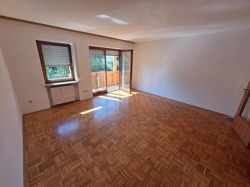 Foto - Schöne 3-Zimmer Wohnung mit Balkon im 1.OG in Plattling