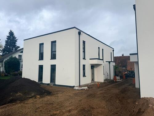 Foto - NEUBAU - Moderne und hochwertige Doppelhaushälfte mit Terrasse und Garten
