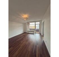 Großzügige & renovierte 4ZKBB mit Balkon in zentraler Lage - Georgsmarienhütte