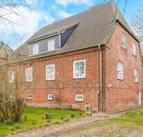 Doppelhaushälfte in Rosenkranz - 900,00&nbsp;EUR Kaltmiete, ca.&nbsp; 120,00&nbsp;m&sup2; in Neukirchen (PLZ: 25927)