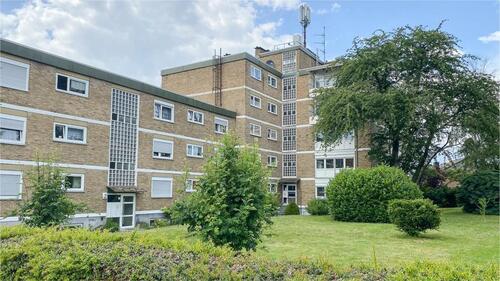 Foto - Rendite über 5,6%! 2-Zimmer Wohnung im 4. OG in Bergheim (nicht i