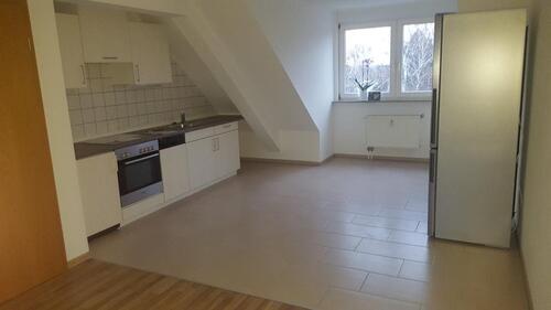 Foto - 2-RW im DG mit EBK + Kfz-Stellplatz in Leipzig-Gohlis