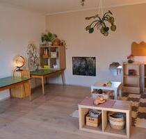 Vollausgestattete Räumlichkeiten an Tagesmutter zu vermieten! - Kindenheim