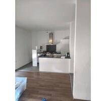 Vierzimmer Wohnung - 150,00&nbsp;EUR Kaltmiete, ca.&nbsp; 100,00&nbsp;m&sup2; in Steinbach (Taunus) (PLZ: 61449)