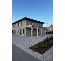 Neubau Doppelhaus zu vermieten - 1.400,00&nbsp;EUR Kaltmiete, ca.&nbsp; 123,00&nbsp;m&sup2; in Geestland (PLZ: 27624) Bad Bederkesa