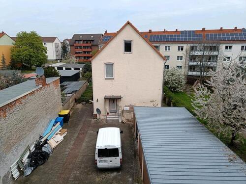 Foto - Mehrfamilienhaus, Wohnhaus zum Kaufen in Burg