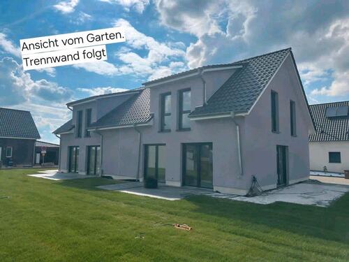 Foto - Exklusive Doppelhaushälfte 135qm in Jembke Neubaugebiet 'Laije'