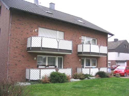 Foto - renovierte 2 ZKDB-Wohnung im Souterrain in Niederzier -max. 2 Personen-