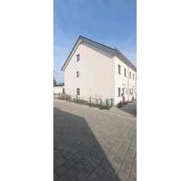 Neuwertiges Reiheneckhaus in Dorfen mit Garage und Garten
