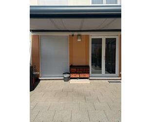 Gehobenes Reihenmittelhaus in Adelsdorf -5 Zimmer - 137 m2