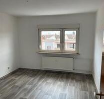 2-Zi-EWT in Obertshausen - 195.000,00&nbsp;EUR Kaufpreis, ca.&nbsp; 56,00&nbsp;m&sup2; in Obertshausen (PLZ: 63179)