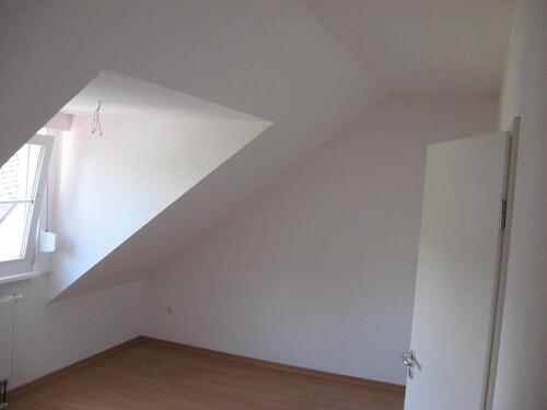Foto - Dachgeschoßwohnung in Waldrach zur Miete