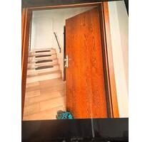 Schönes gepflegtes Haus über 2 Etagen - Bad Arolsen