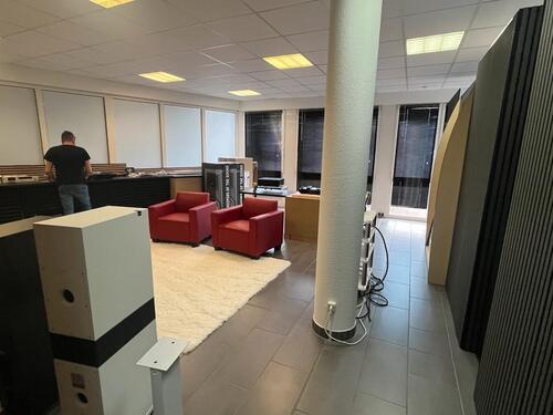 Foto - Moderne Wohn-& Arbeitsfläche I Loftcharakter I 130 qm I Höhr-Gre.