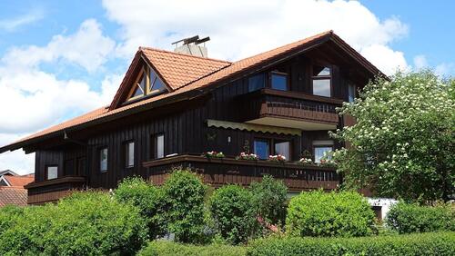 Foto - 3 Zimmer Dachgeschoßwohnung zum Kaufen in Chieming