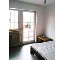 Apartement mit TG; Regensburg Nähe Uni; teilmöbliert