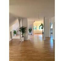 Schöne, gemütliche Maisonette Wohnung mit zusätzlichem Raum - Bremen Blumenthal